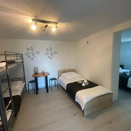 Emerald Hills Apartment