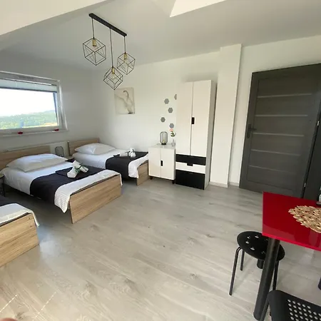 Apartment Emerald Hills *