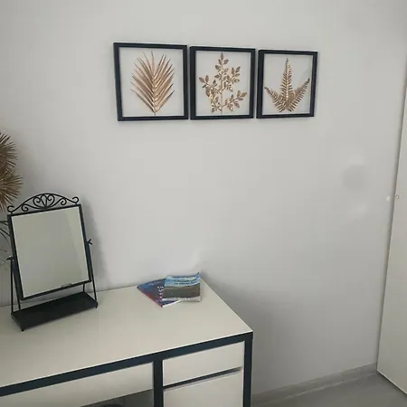 Emerald Hills Apartament