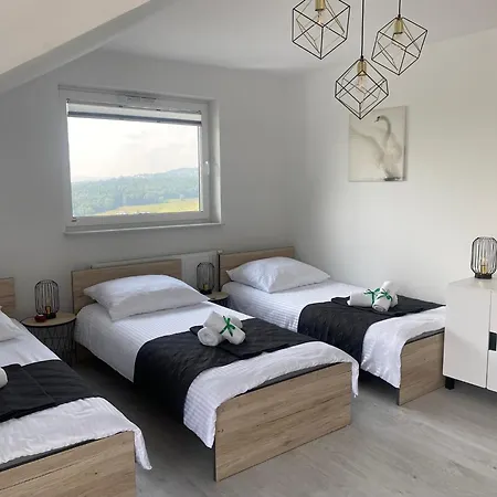 Emerald Hills Apartman Januszowa
