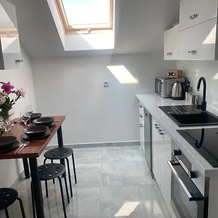 Apartament Emerald Hills *