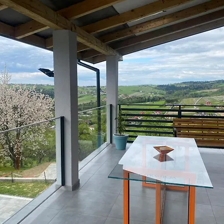 Emerald Hills * Januszowa