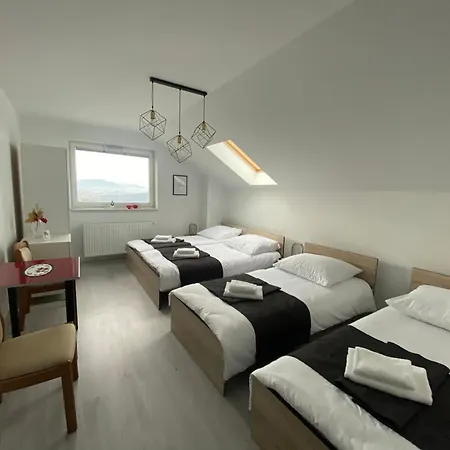 Emerald Hills * Januszowa