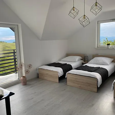 Emerald Hills * Januszowa