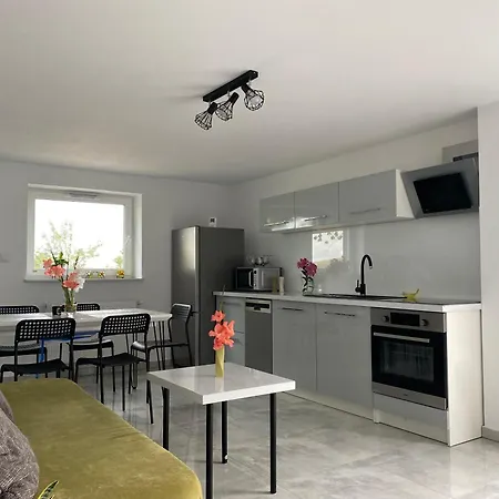 Emerald Hills Apartament *