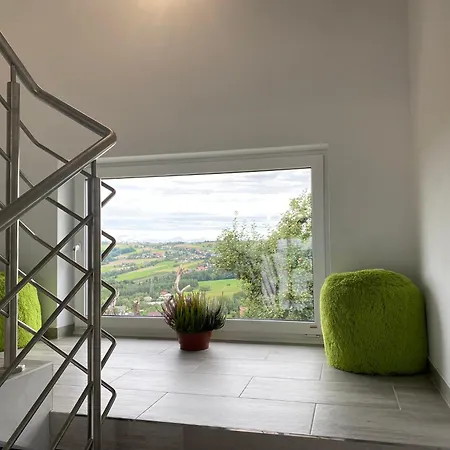Emerald Hills Apartament *