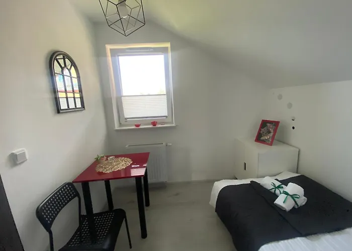 Apartment Emerald Hills *