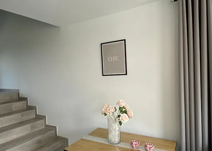 Emerald Hills Apartment Januszowa