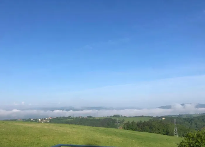 Apartment Emerald Hills *