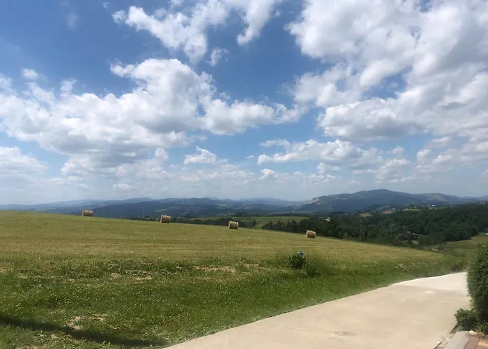 Apartment Emerald Hills